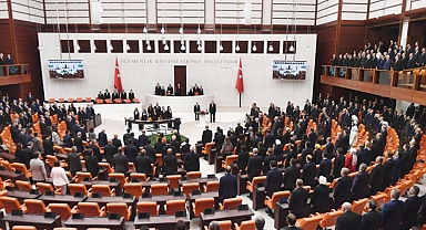 Meclis’te bayram paketi
