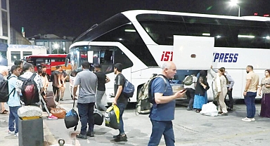 Otogarlarda bayram mesaisi