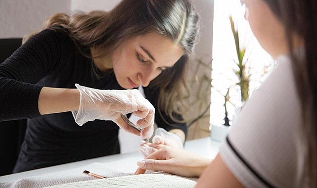 Manikür, pedikür salonlarında büyük risk!