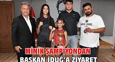 Minik şampiyondan Başkan İduğ’a ziyaret