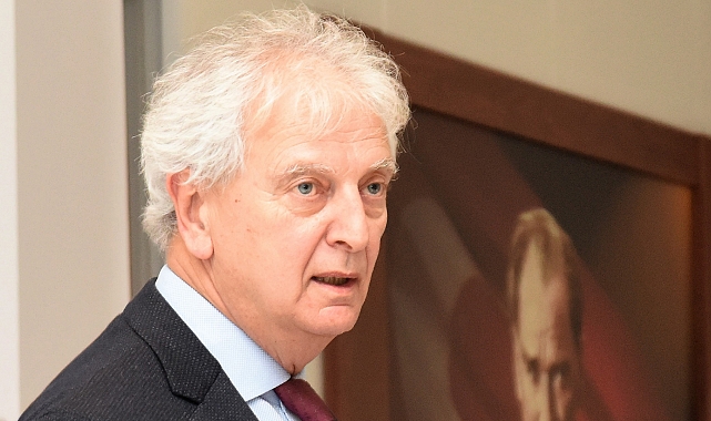 “100’üncü Yılda Tek Bir Şeye İhtiyacımız Var, Çalışkan Olmak”