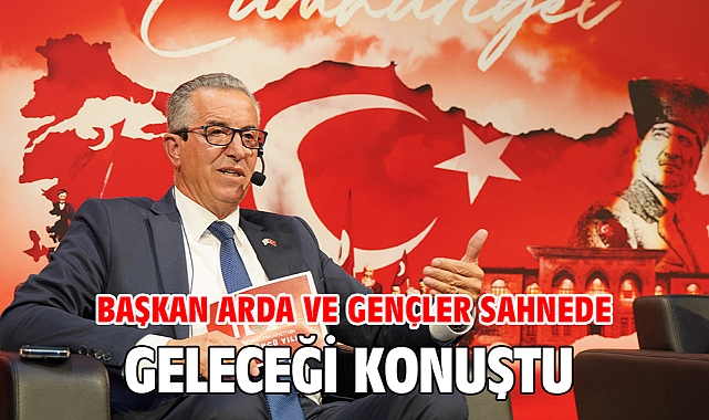 Başkan Arda ve gençler sahnede geleceği konuştu