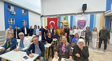 Bir sıra dostluk 50 yıla ulaştı