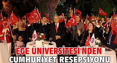 Ege Üniversitesi'nden Cumhuriyet resepsiyonu