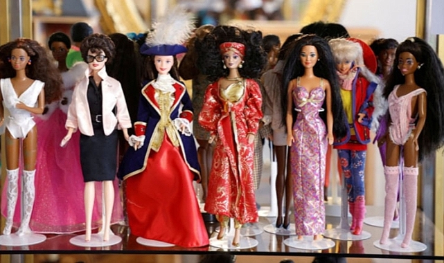 Barbie 65 yaşında