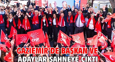 Gaziemir’de başkan ve adaylar sahneye çıktı