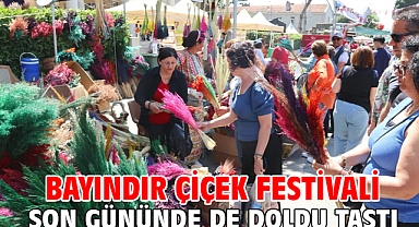 Bayındır Çiçek Festivali Son Gününde de Doldu Taştı