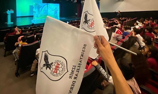 İzmirli Beşiktaşlılar Minikleri Unutmadılar