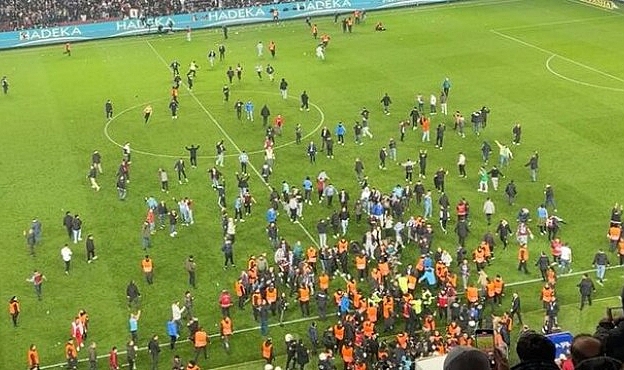Olaylı maçın sevkleri açıklandı!