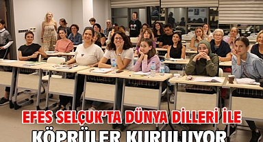 Efes Selçuk’ta Dünya Dilleri İle Köprüler Kuruluyor