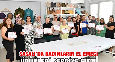 Sasalı’da Kadınların El Emeği Ürünleri Sergiye Çıktı