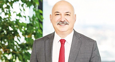 Yılsonu hedefi enflasyonun üzerinde büyüme