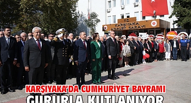 Karşıyaka’da Cumhuriyet Bayramı gururla kutlanıyor
