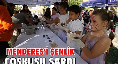 Menderes’i Şenlik Coşkusu Sardı