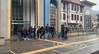 81 ilde 16 bin kişiyi dolandıran şebeke çökertildi