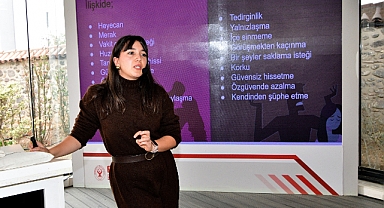 Bornova’da anlamlı 14 Şubat buluşması