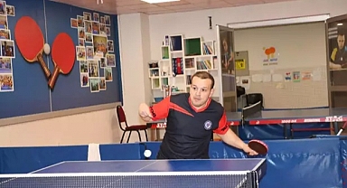 Serebral palsili Sinan, masa tenisinde olimpiyatı hedefliyor