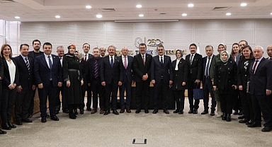 TBMM Yapay Zeka Araştırma Komisyonu üniversitelere çalışma ziyareti gerçekleştirdi