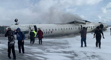 Toronto Pearson Uluslararası Havaalanı'na inmek isteyen uçak kaza geçirdi