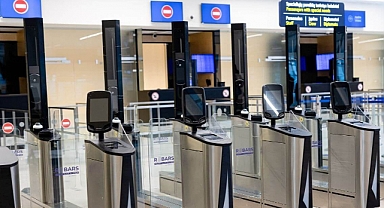 AB bölgesine seyahatlerde elektronik giriş-çıkış sistemi uygulaması kabul edildi