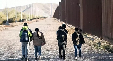ABD'den sınır dışı edilen 199 Venezuelalı göçmen ülkesine ulaştı