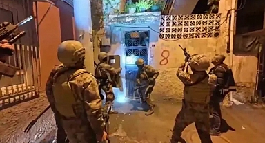 Adana'da silah ticareti yapan 3 kişi tutuklandı