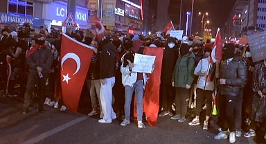 Ankara'da 'İmamoğlu' protestosu; polisten göstericilere TOMA ve biber gazlı müdahale