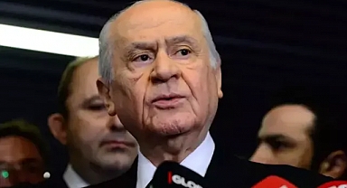 Bahçeli: Maske takıp polisimize taş atanların hukuk veya özgürlükle hiçbir ilgisi yoktur