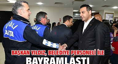 Başkan Yıldız, Belediye Personeli ile Bayramlaştı