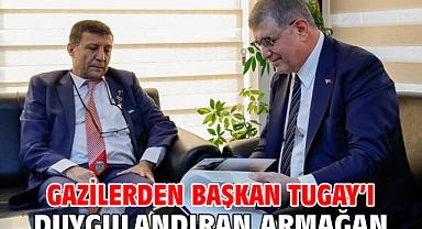 Gazilerden Başkan Tugay’ı duygulandıran armağan