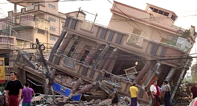 Myanmar’da deprem: 144 ölü, 732 yaralı