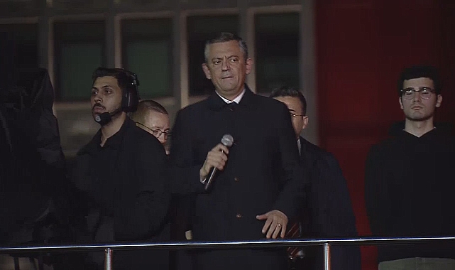 Özgür Özel, Saraçhane'de konuştu