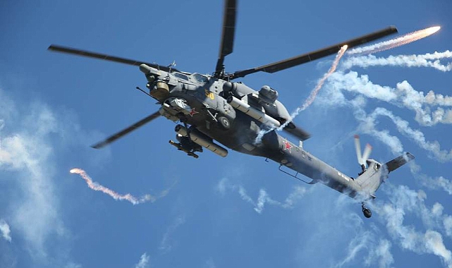 Rusya'da savaş helikopteri düştü