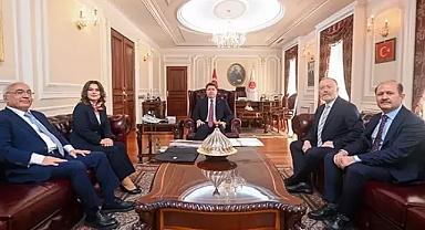 Adalet Bakanı Tunç, DEM Parti heyeti ile görüştü