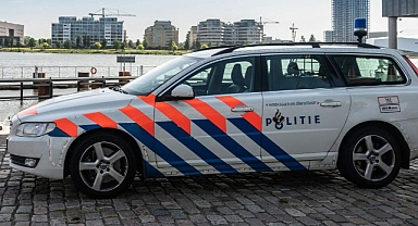Amsterdam’da araçta patlama
