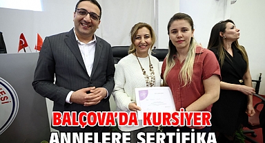 Balçova’da kursiyer annelere sertifika