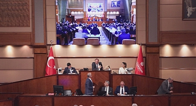 İBB Meclisi, Nuri Aslan başkanlığında ilk kez toplandı