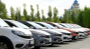 İngiliz otomobil firması, ABD'ye sevkiyatları ‘duraklatacağını’ açıkladı