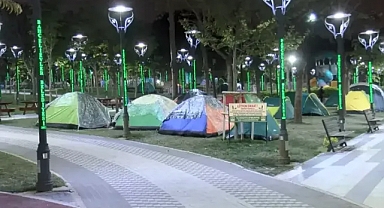 İstanbul’da çadırlarda deprem nöbeti: Uykum gelmiyor, deprem olabilir diye korkuyorum