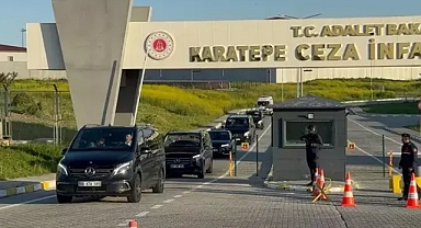 Özgür Özel, Murat Ongun'u ziyaret etti