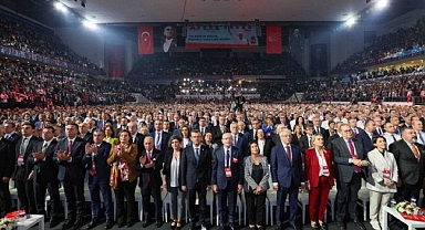 CHP kurultayının iptali davasında ihtiyati tedbir talepleri reddedildi