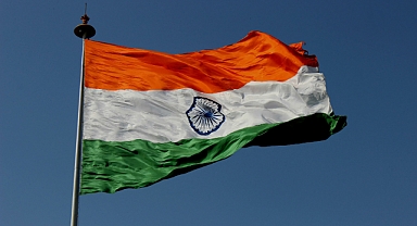 Hindistan, Pakistan'a füze saldırısı düzenledi