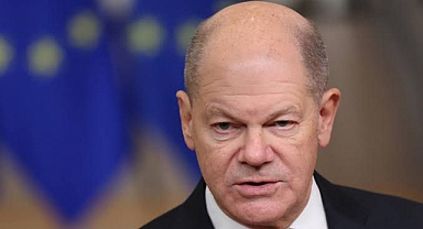 Scholz görevini Merz'e devretti