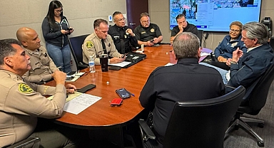Los Angeles'ta kısmi sokağa çıkma yasağı ilan edildi