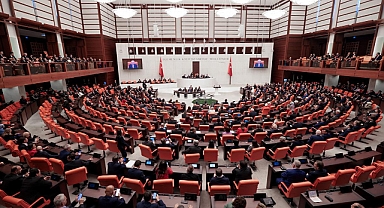 TBMM Genel Kurulu'nda 'yolsuzluk' tartışması