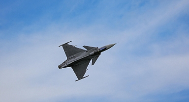 Ukrayna’dan Rusya’nın hava üslerine dron saldırısı