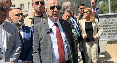 Ümit Özdağ'dan 'Talat Paşa Anıtı'na ziyaret