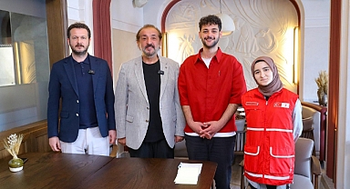 Ünlü şeflerden Kızılay’a kurban bağışı desteği