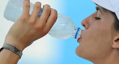 Yaz aylarında su yerine başka sıvılar tercih edilmemeli