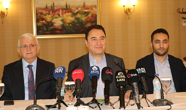Babacan: Yüzde 5 ihtimal bile başarılı olsa yine de Terörsüz Türkiye sürecini destekleriz